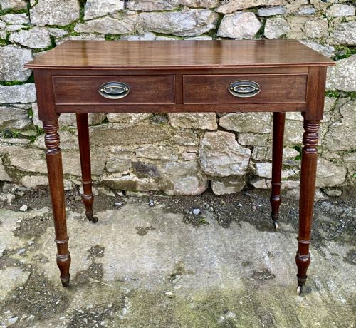 fig 1. Georgian Mahogany Bow Front Side Table