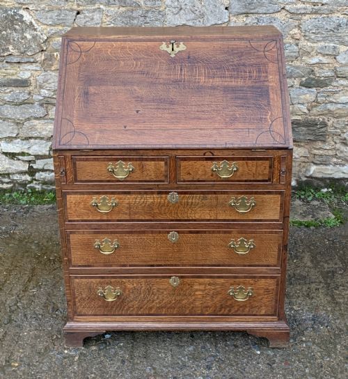 fig 1. Georgian Oak Cross Banded Bureau