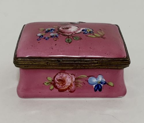 18th Century Georgian Bilston Enamel Floral Pill Box