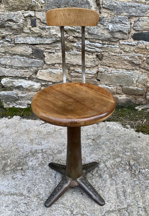 fig 2. Original Antique Singer Factory Machinists Chair