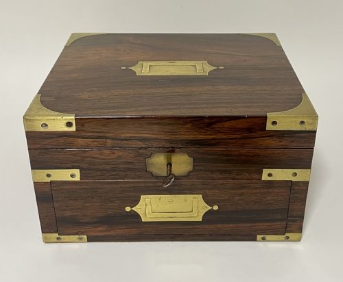fig 1. Gentleman's Military Campaign Travelling Box