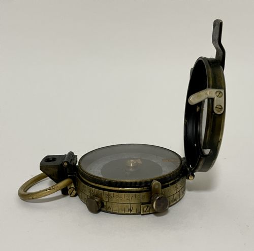 fig 1. WW1 Military Pocket Compass Verners Pattern VIII