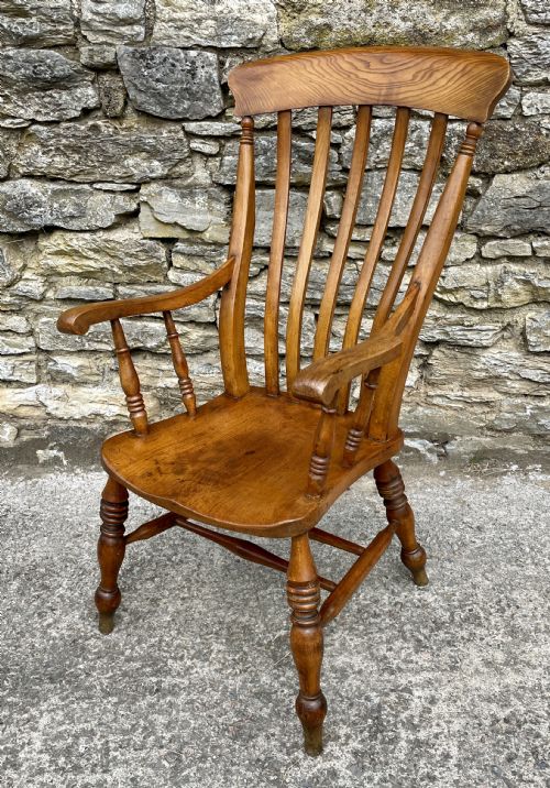 fig 1. Antique Windsor Farmhouse Chair