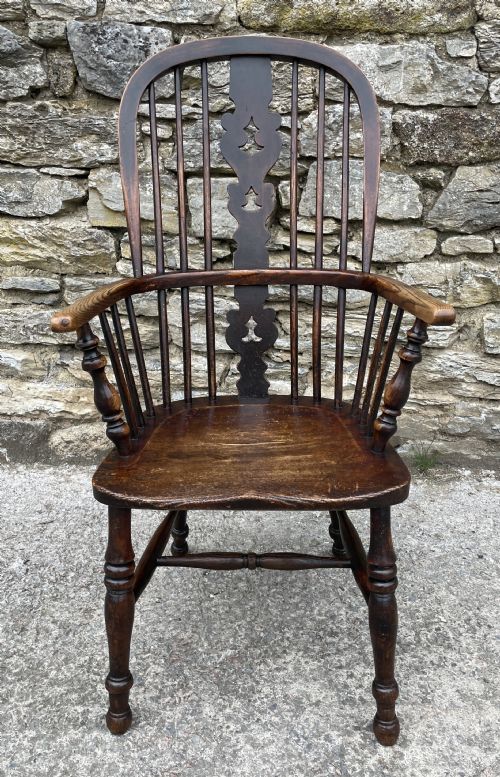 fig 1. Antique Windsor Chair with Elm Seat