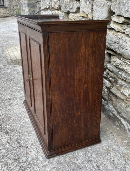 fig 3. Georgian Oak Hanging Wall Cupboard
