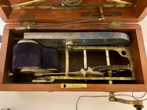 fig 2. Victorian Electric Shock Machine with Dial
