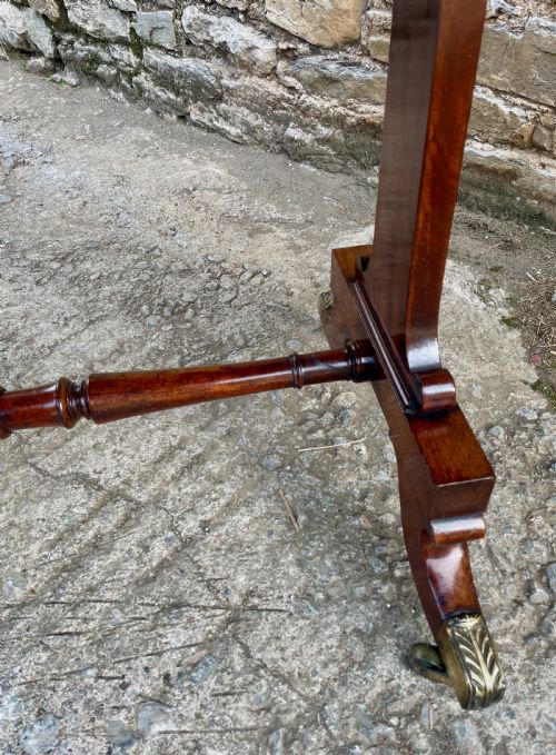 fig 2. Regency Mahogany Drop Leaf Sofa Table