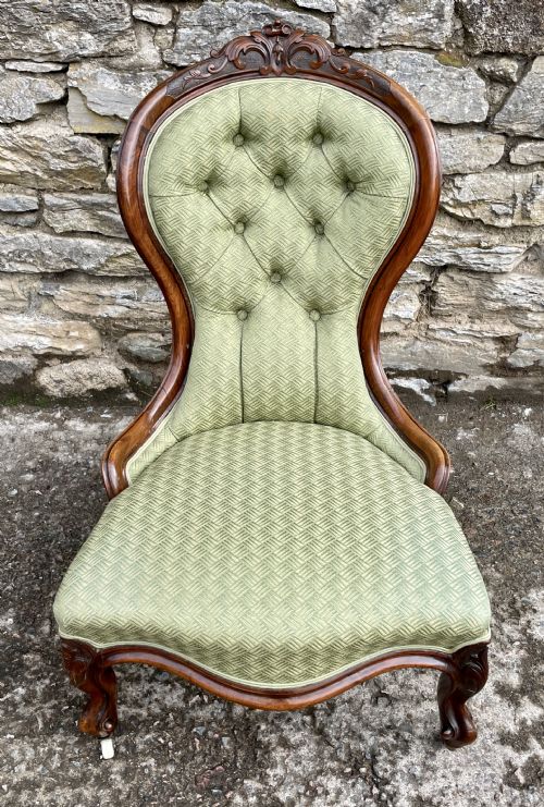 Victorian Button Back Upholstered Nursing Chair