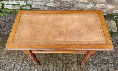fig 2. Arts and Crafts Writing Table by James Shoolbred