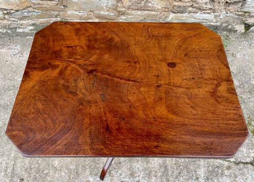fig 2. Regency Mahogany Snap Top Wine Table