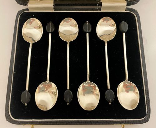 fig 1. Set of 6 Art Deco Sterling Silver Coffee Spoons in Box