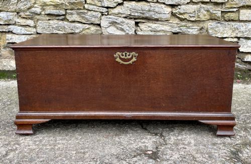 fig 2. Antique Georgian Oak Crossbanded Blanket Chest