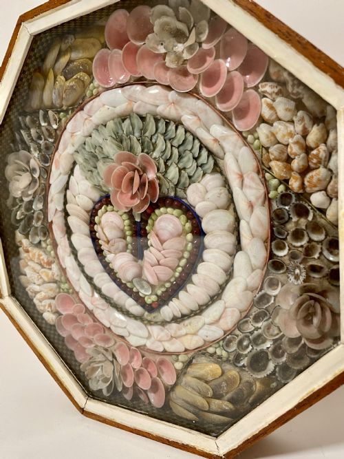 fig 1. Antique Victorian Shellwork Sailors Valentine