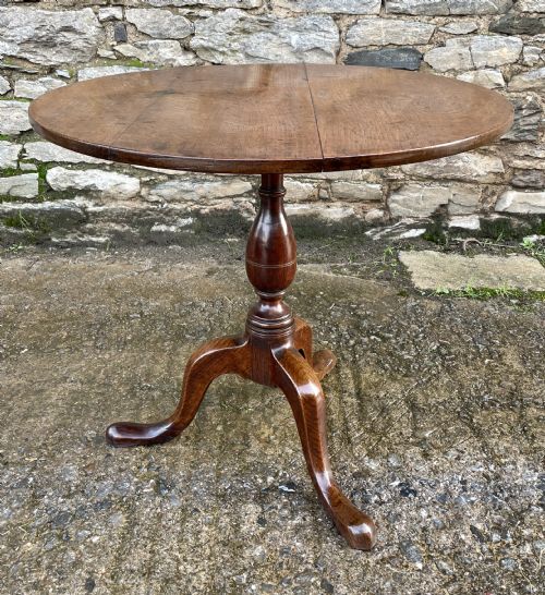 fig 1. Georgian Oak Tilt Top Occasional Table