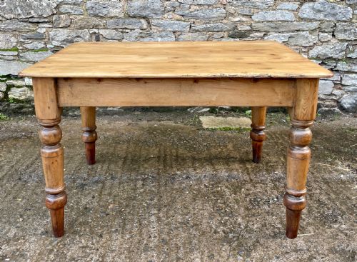fig 1. Antique Victorian Pine Farmhouse Table