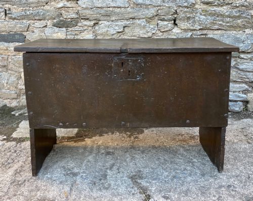 fig 2. 17th Century Planked Oak Coffer