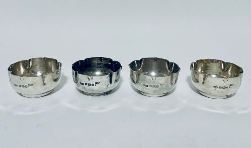 Set of 4 Antique Victorian Solid Silver Salts