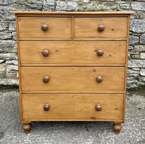 Large Victorian Pine Chest of Drawers