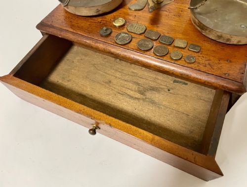fig 2. Antique De Grave Apothecary Scales