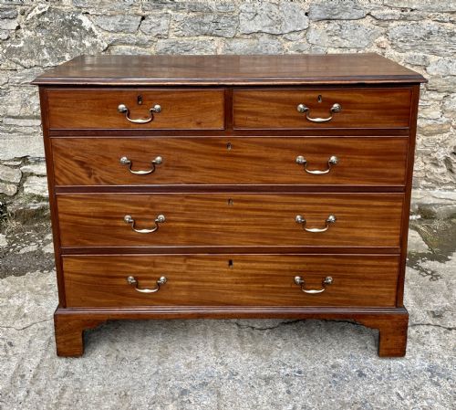 Large Georgian Mahogany Chest of Drawers