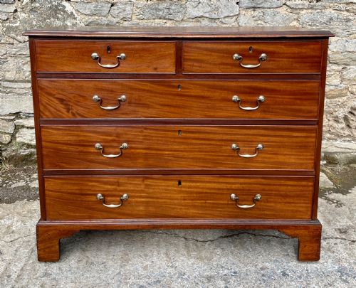fig 1. Large Georgian Mahogany Chest of Drawers