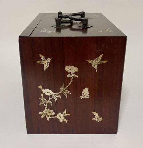 fig 2. Vintage Bone & Bamboo Mahjong Set