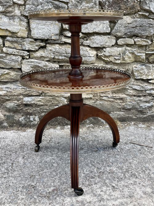 GEORGIAN MAHOGANY TWO TIER DUMB WAITER - ADDITIONAL PHOTO 6