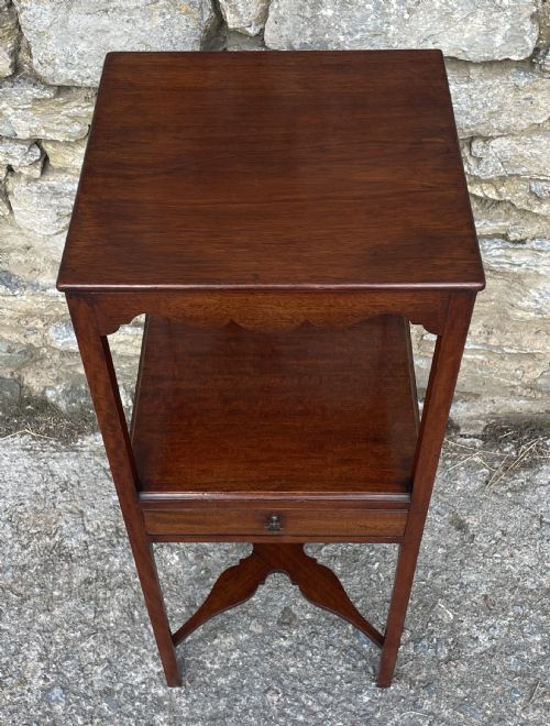 fig 2. Georgian Mahogany Washstand