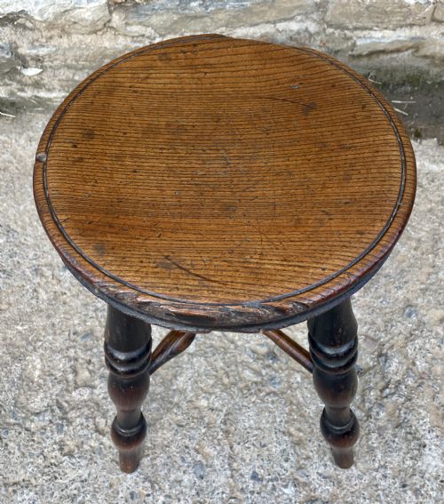 fig 1. Victorian Elm Topped Windsor Stool