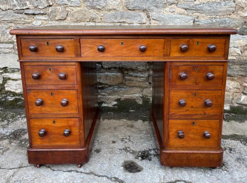 fig 1. Victorian Mahogany Pedestal Desk