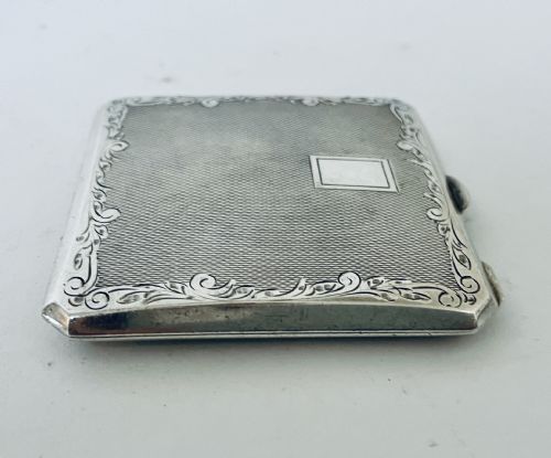 Silver Compact
