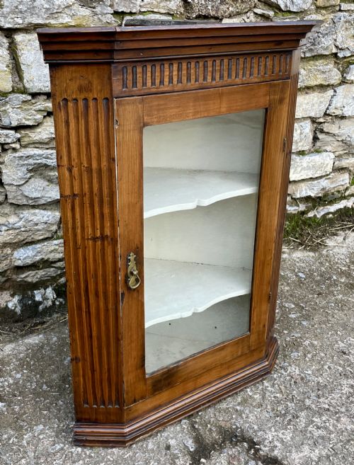 fig 2. Georgian Elm Hanging Corner Cupboard
