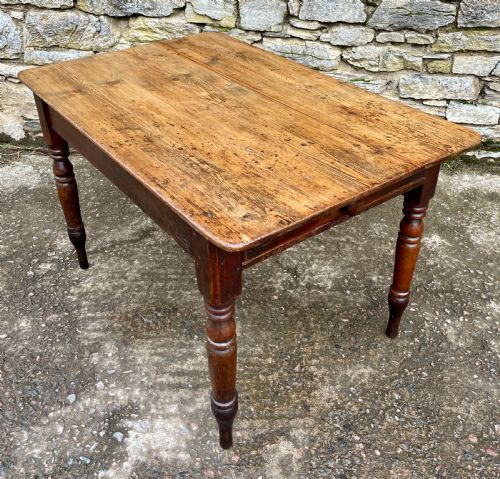 fig 1. Victorian Pine Farmhouse Table