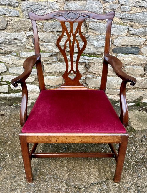 Georgian Mahogany Carver Chair