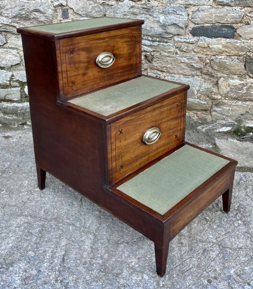 Georgian Mahogany Bed / Library Steps
