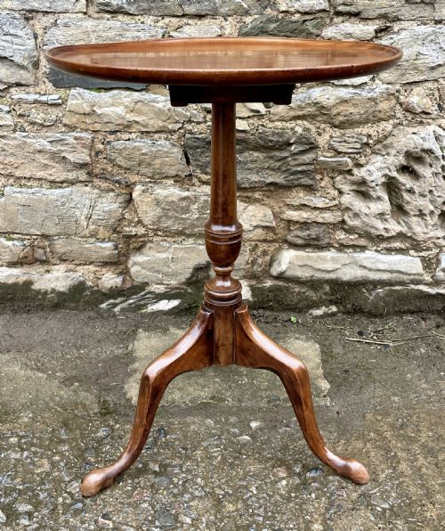 fig 1. Georgian Mahogany Tilt-Top Wine Table