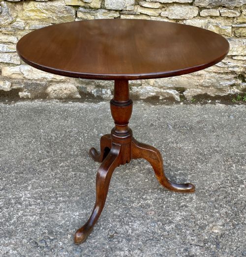 fig 1. Georgian Mahogany Tilt Top Occasional Table