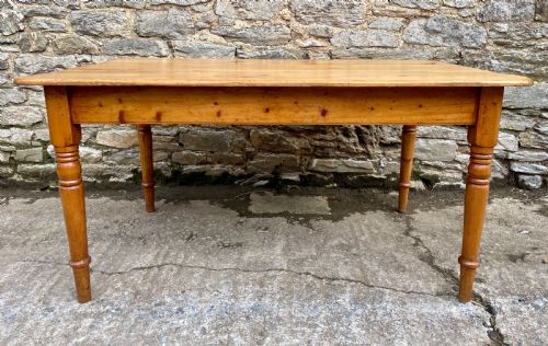 fig 1. Large Victorian Pine Farmhouse Table