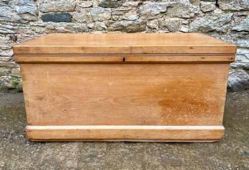 fig 1. Victorian Pine Blanket Box