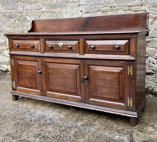 18TH CENTURY GEORGIAN OAK DRESSER BASE - ADDITIONAL PHOTO 2