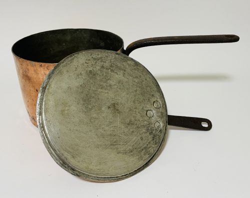 LARGE VICTORIAN COPPER LIDDED SAUCEPAN - ADDITIONAL PHOTO 3