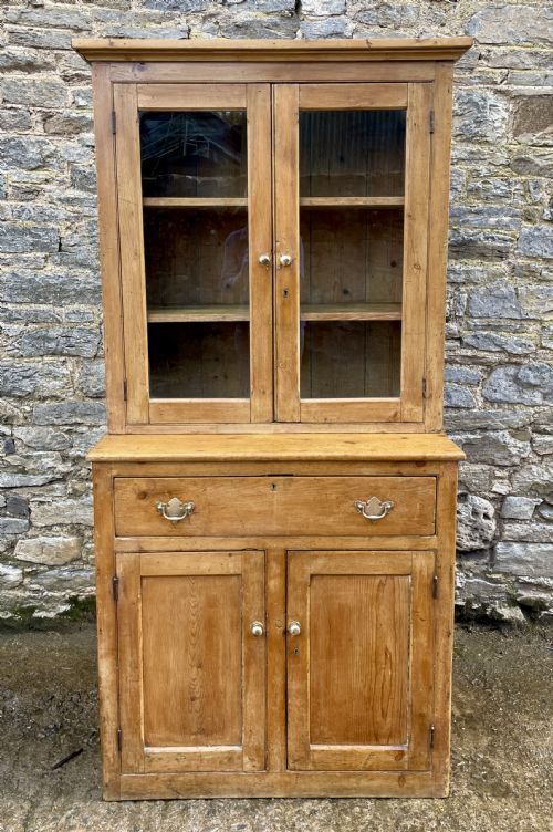 fig 1. Small Antique Pine Dresser