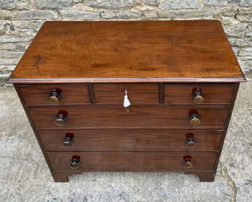 fig 2. Georgian Mahogany Chest of Drawers