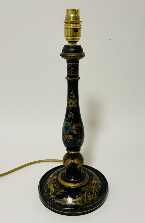 fig 1. Antique Chinoiserie Table Lamp