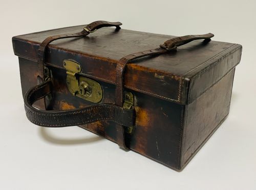 fig 2. Antique Leather Cartridge Case by Ebrall