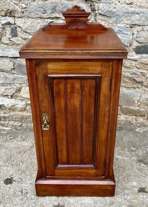 fig 1. Edwardian Mahogany Pot Cupboard