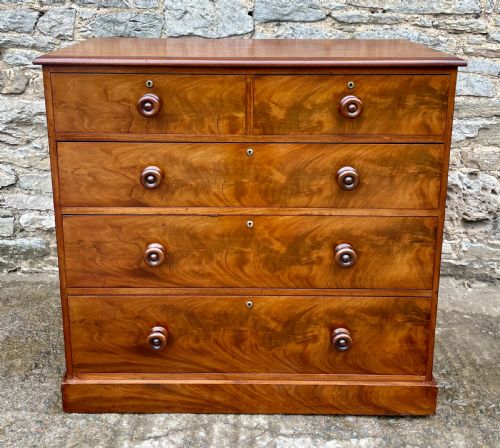 Victorian Flame Mahogany Chest of Drawers