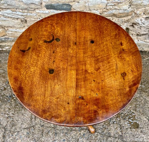 fig 2. Georgian Oak Tilt Top Occasional Table
