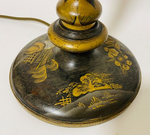 fig 1. Antique Chinoiserie Table Lamp