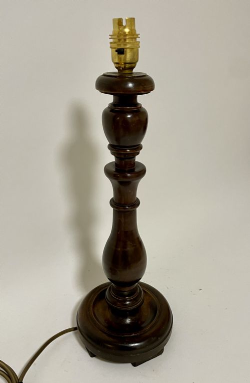 fig 1. Antique Turned Mahogany Table Lamp